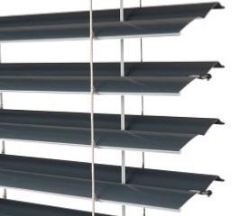 Echelle pour brise soleil orientable BSO Z70