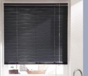 Store venitien alu noir